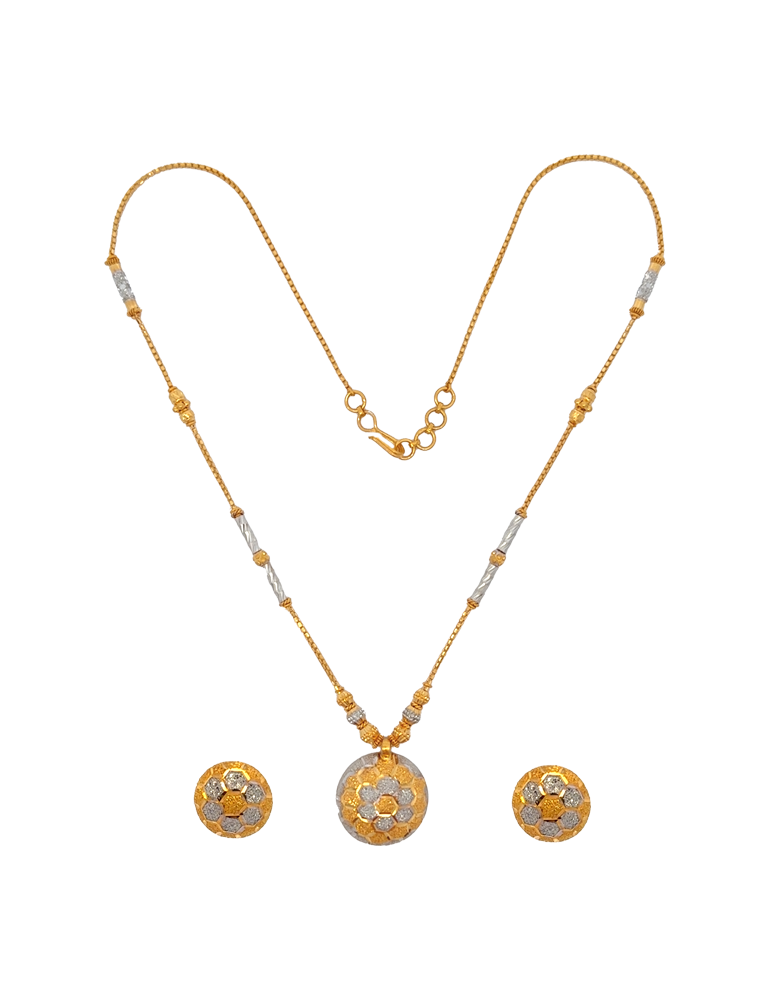 22 KT Yellow Gold Set With Earrings