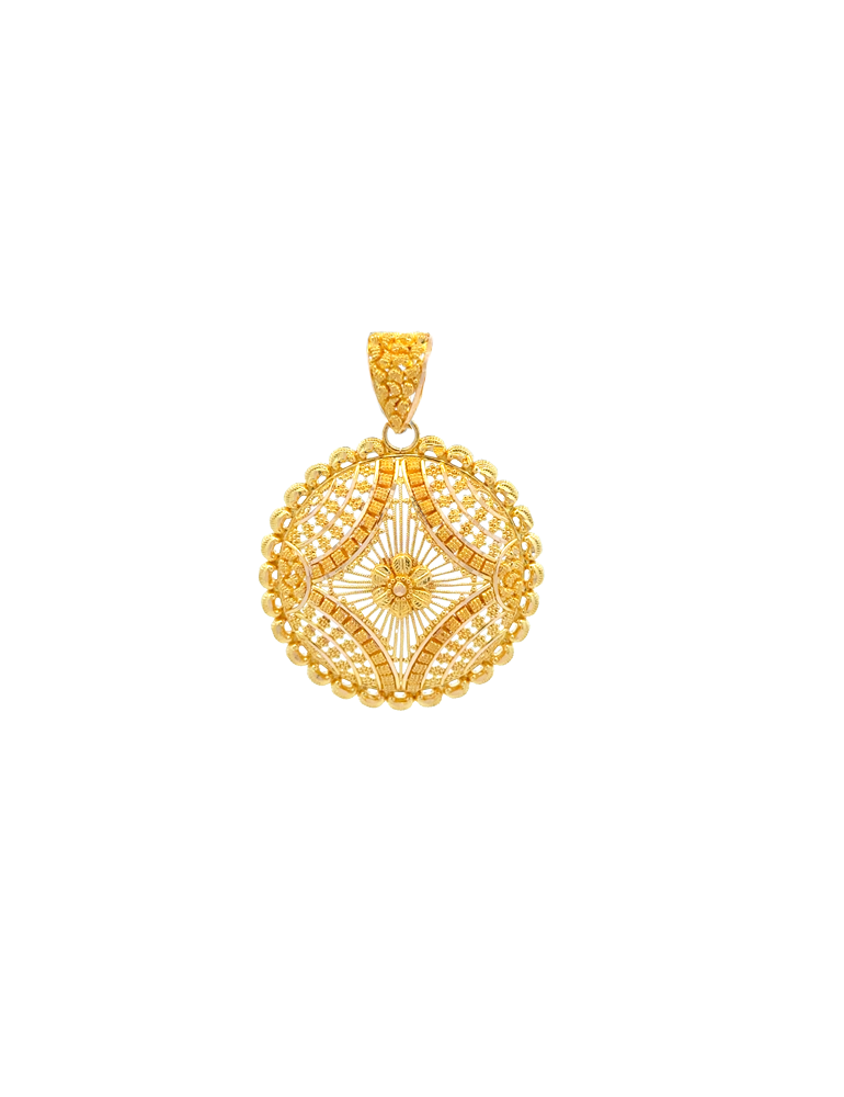 Beautiful Gold Pendant Set - 22 Kt