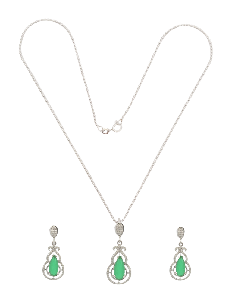 Diamond Pendent Set - 18 Kt