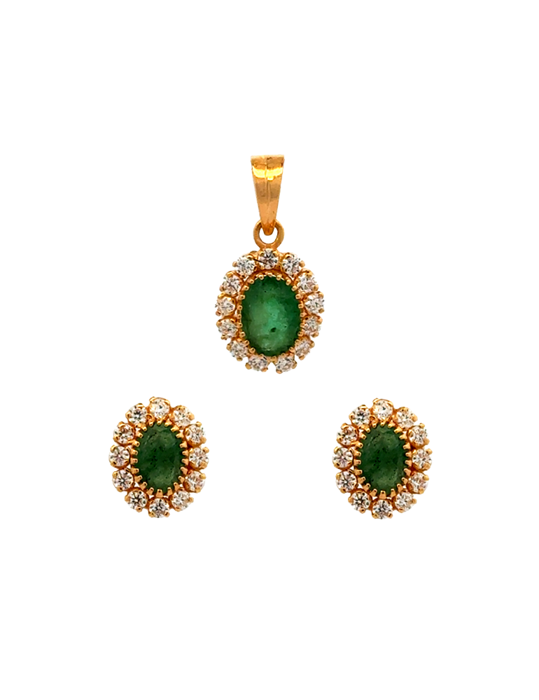 Elegant Gold Pendant Set