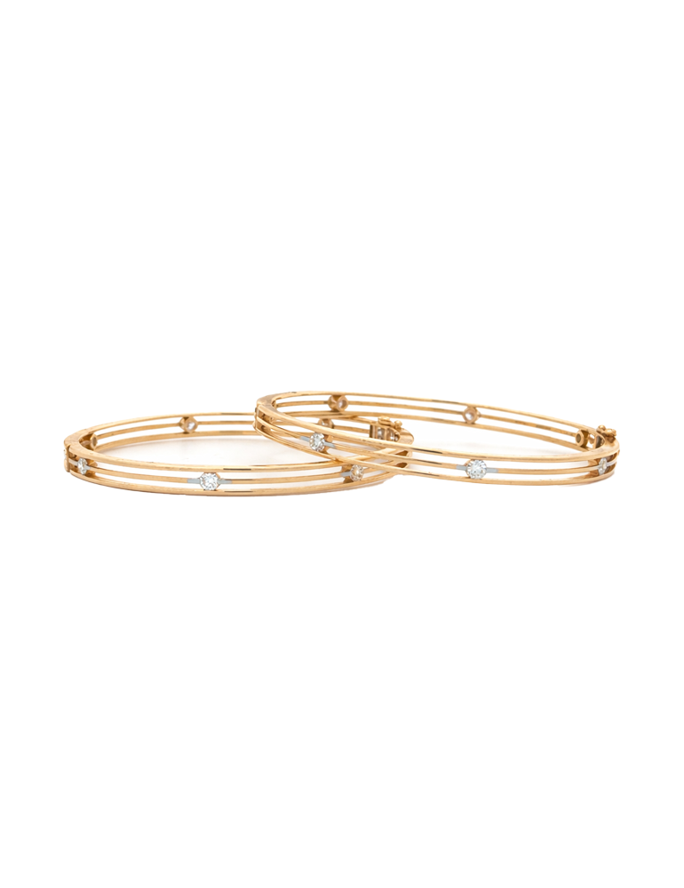 Sleek Diamond Trio Band Bangle - 18 Karat