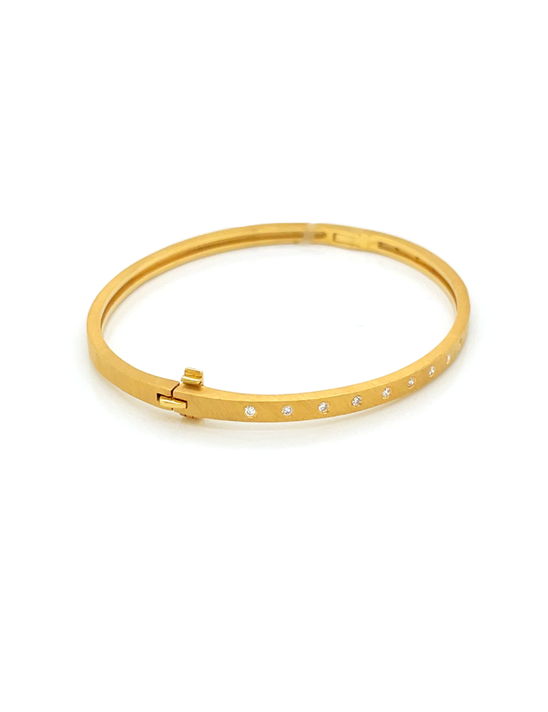 Diamond  Bracelet 14 Karat