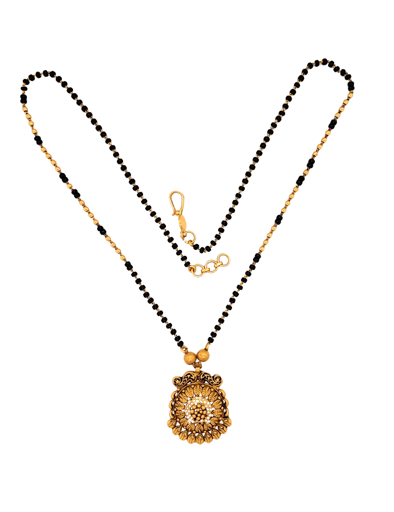 Antique Leaf Pattern Pendant Gold Mangalsutra 22 Karat