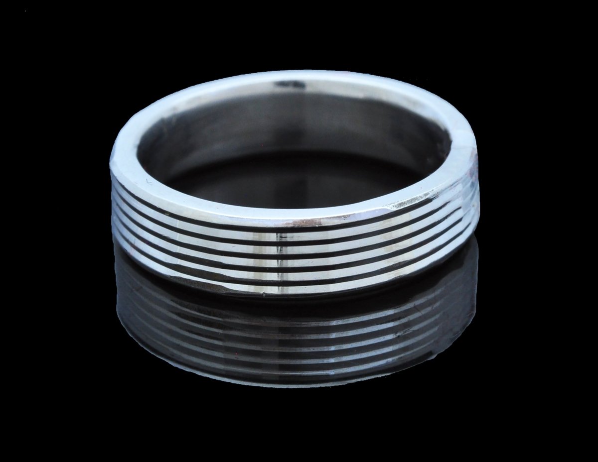 White Gold Band 18 Karat