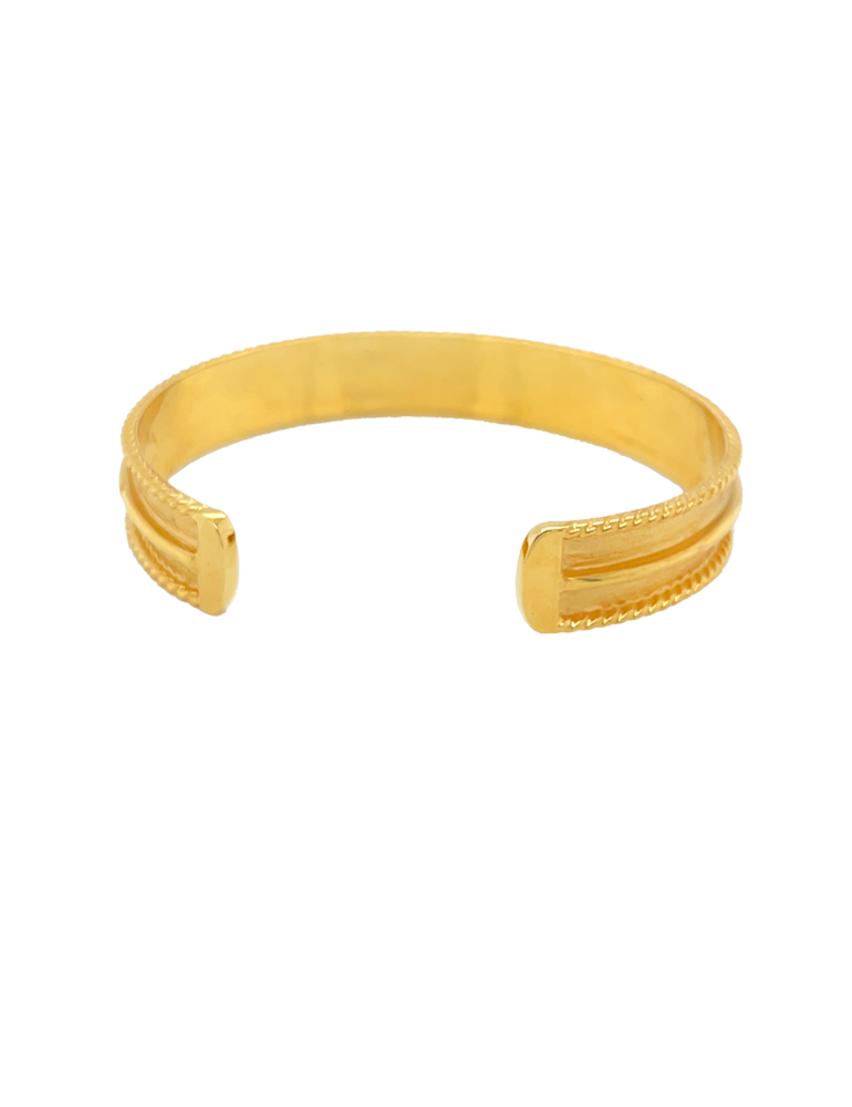 Diamond  Bracelet 14 Karat