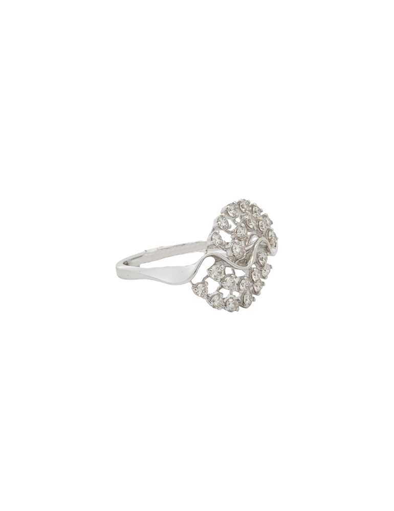 Lady's White Gold 18 Karat Fashion Ring